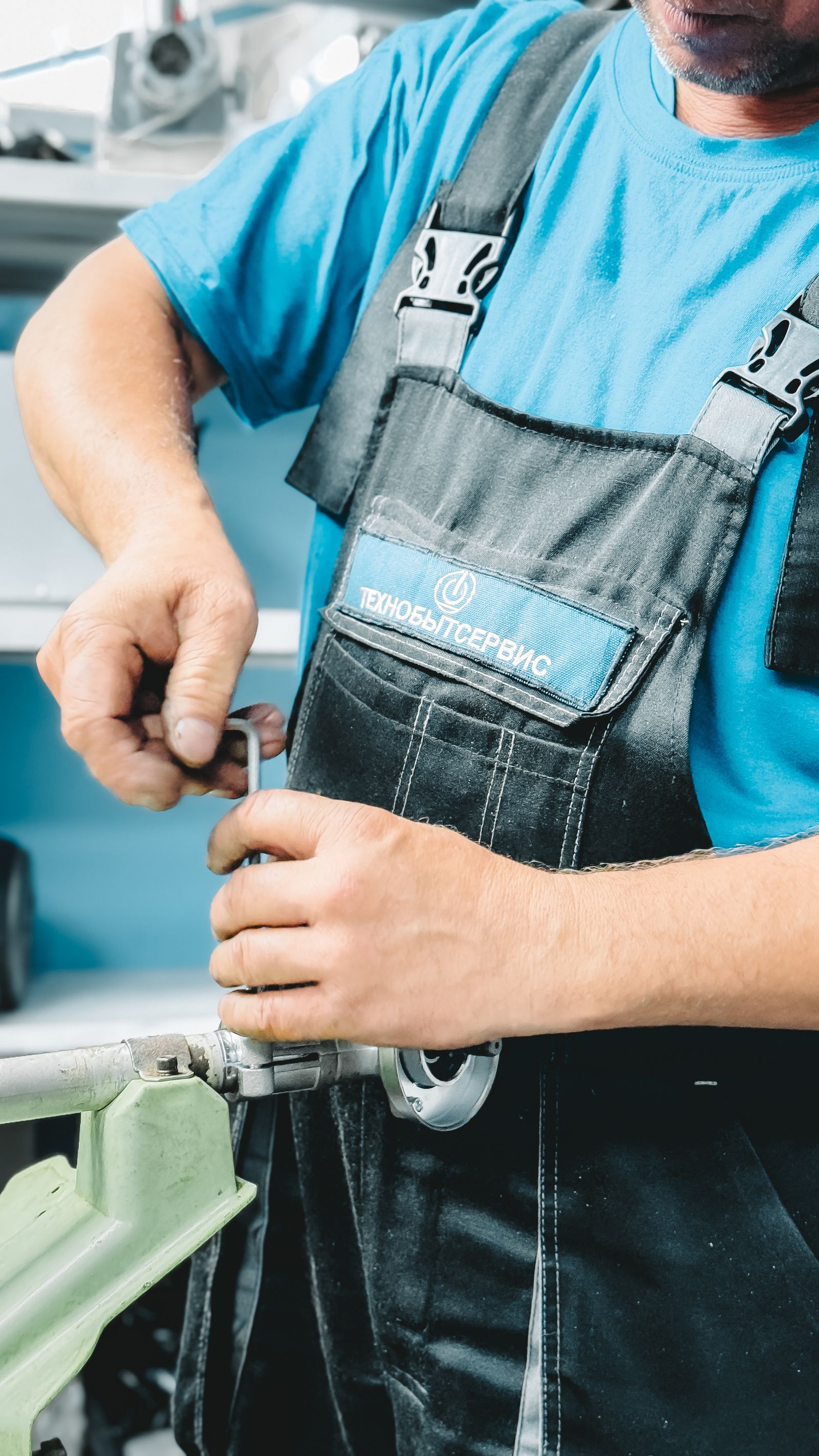 Drain Cleaning tools and equipment used by Bend Plumbing Pros in Bend, OR